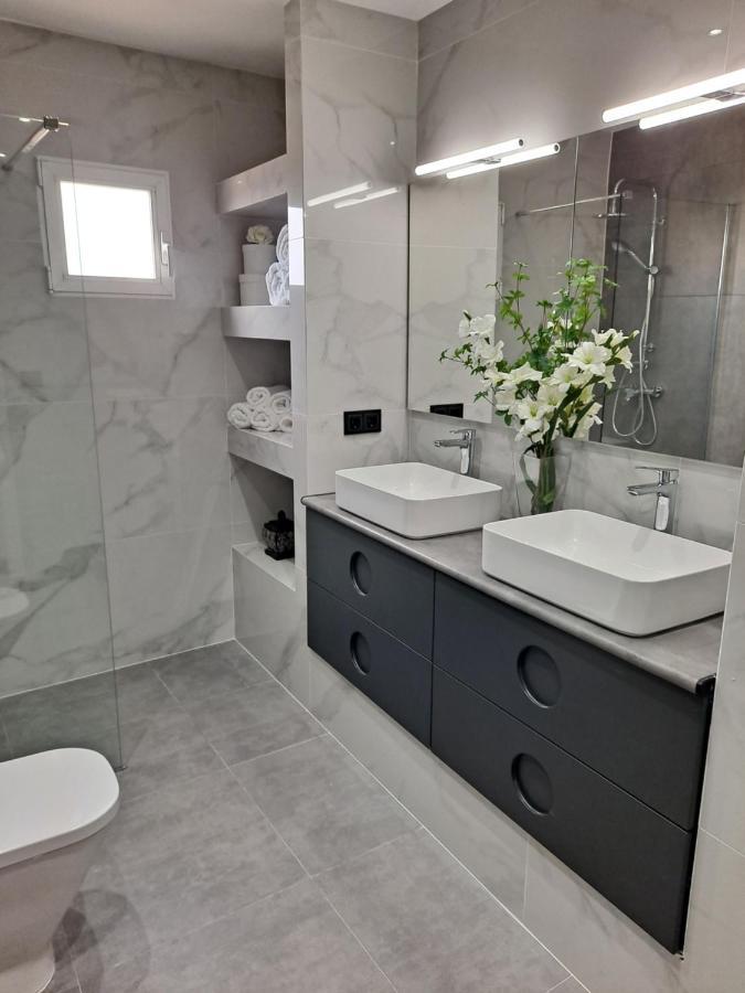 Levante Apartment